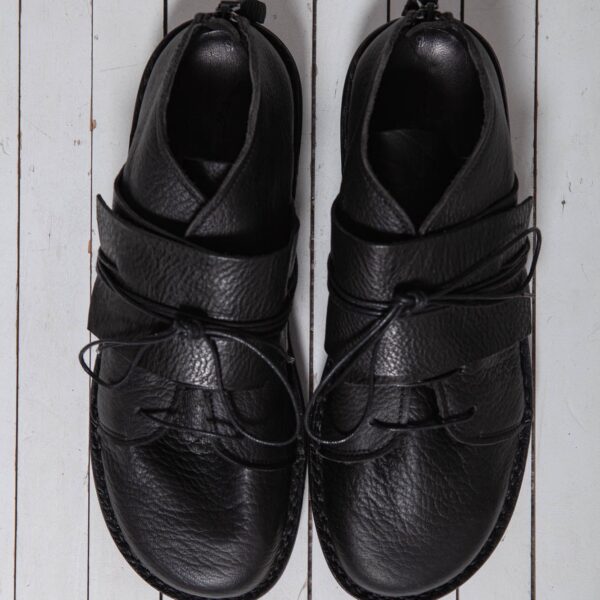 avaleigh Leather Tobe M Shoes – Modern Minimalist Design
